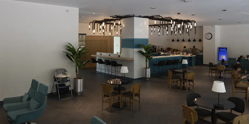 Primeclass Lounge — 4