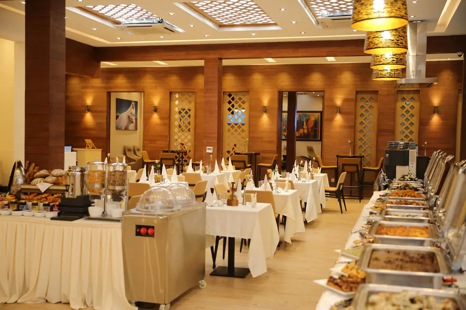 Plaza Premium Lounge — 4