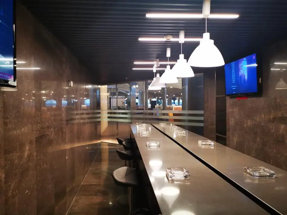 Crown Lounge