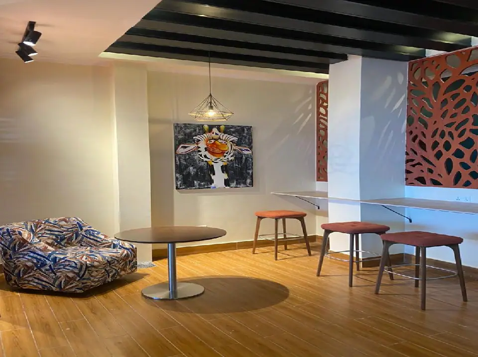 Kilimeru Lounge — 4