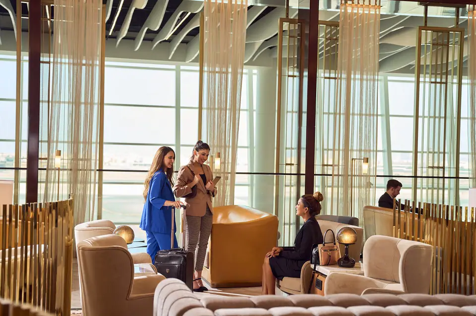 The Pearl Lounge — 2