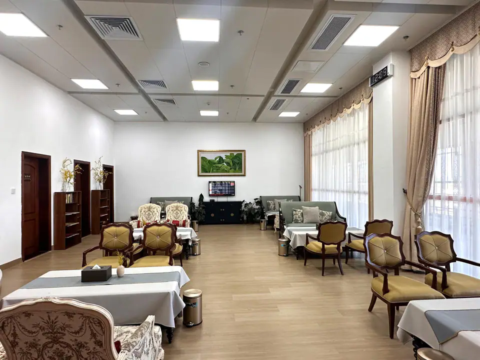 First Class Lounge — 2
