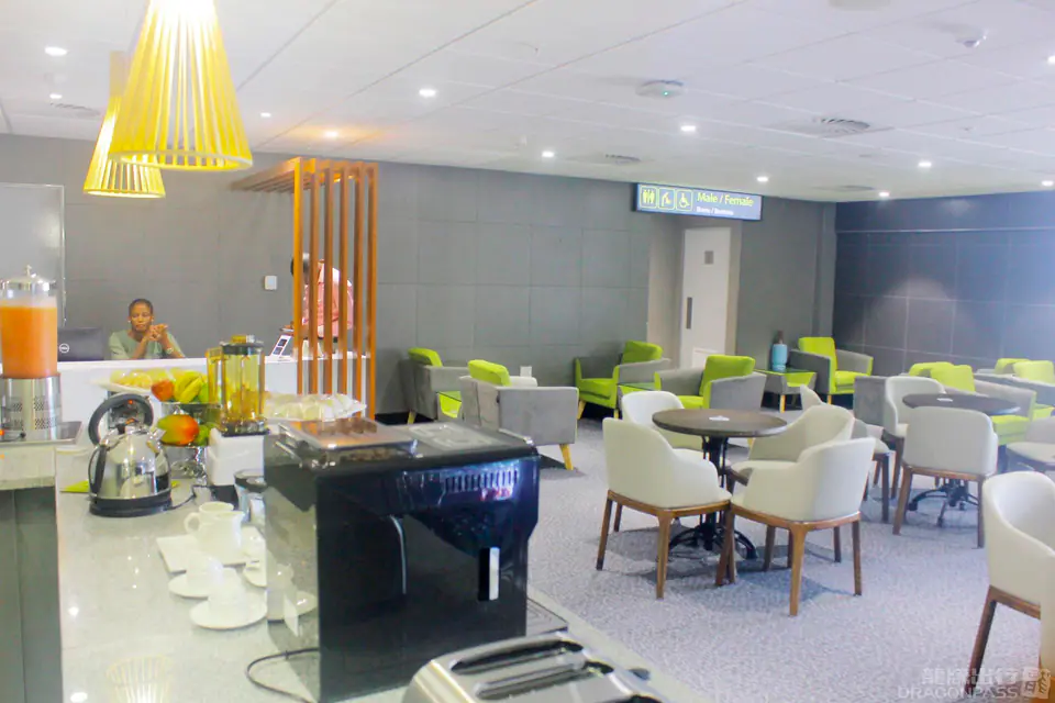 Nthula Lounge — 3