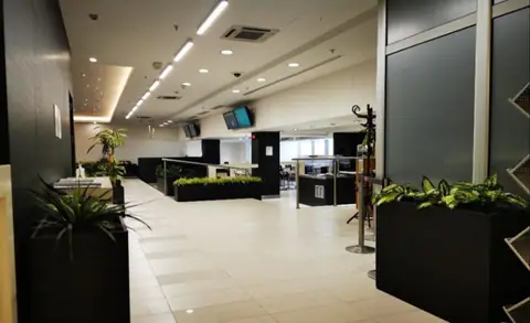 aéroport Nikola-Tesla de Belgrade