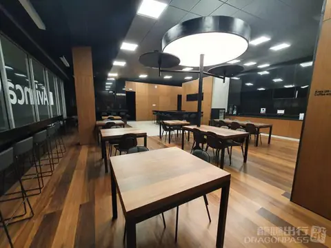 帕洛內格羅國際機場