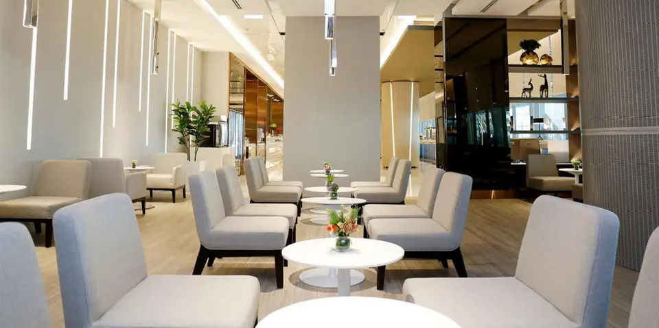 Miracle Lounge — 3