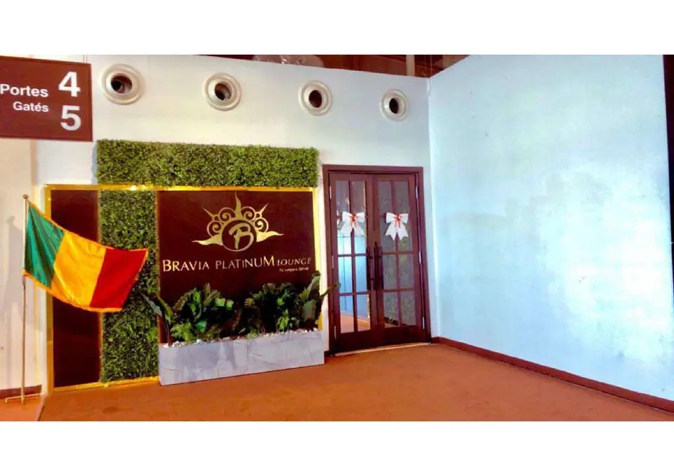 Bravia Platinum Lounge — 3