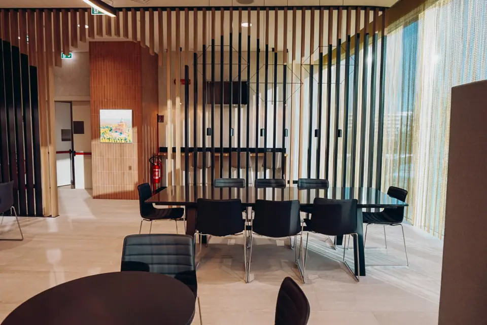 Prima Vista Lounge — 3