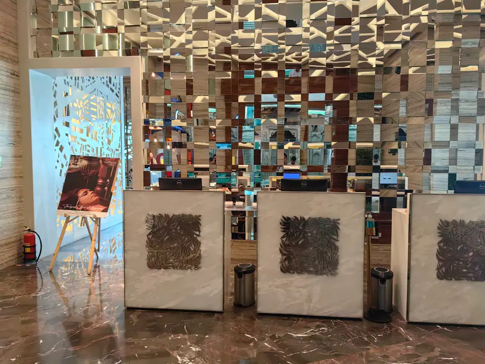 Adani Silver Lounge — 1