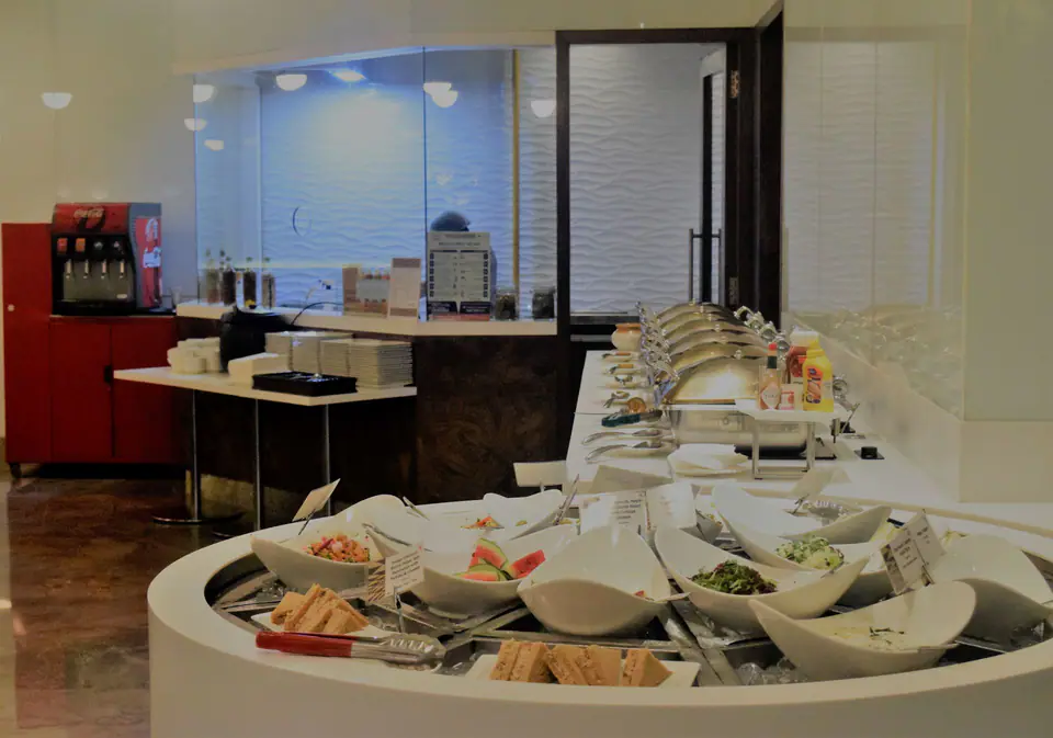 Travel Club Lounge