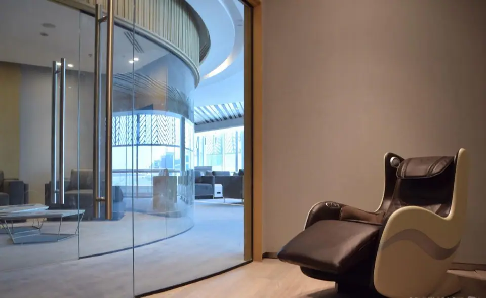 Ahlein - Premium Lounge — 4