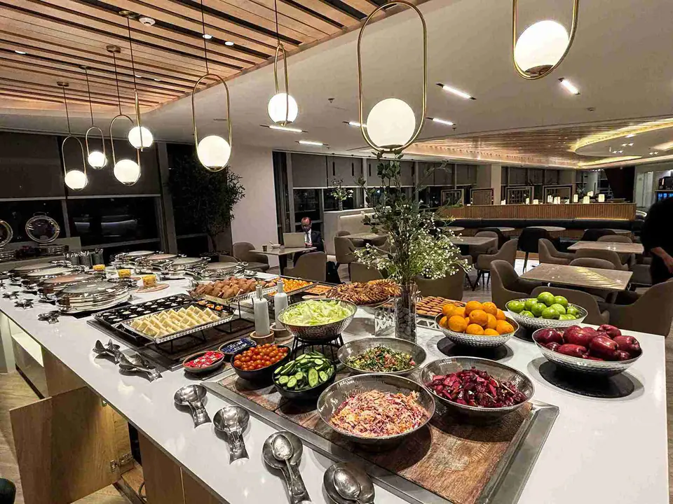 Ahlein - Premium Lounge — 5