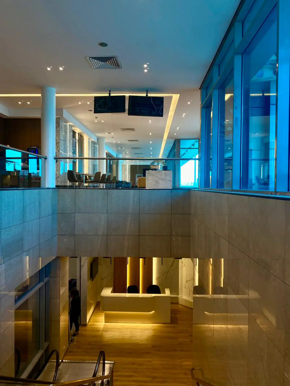 Ahlein - Premium Lounge — 3