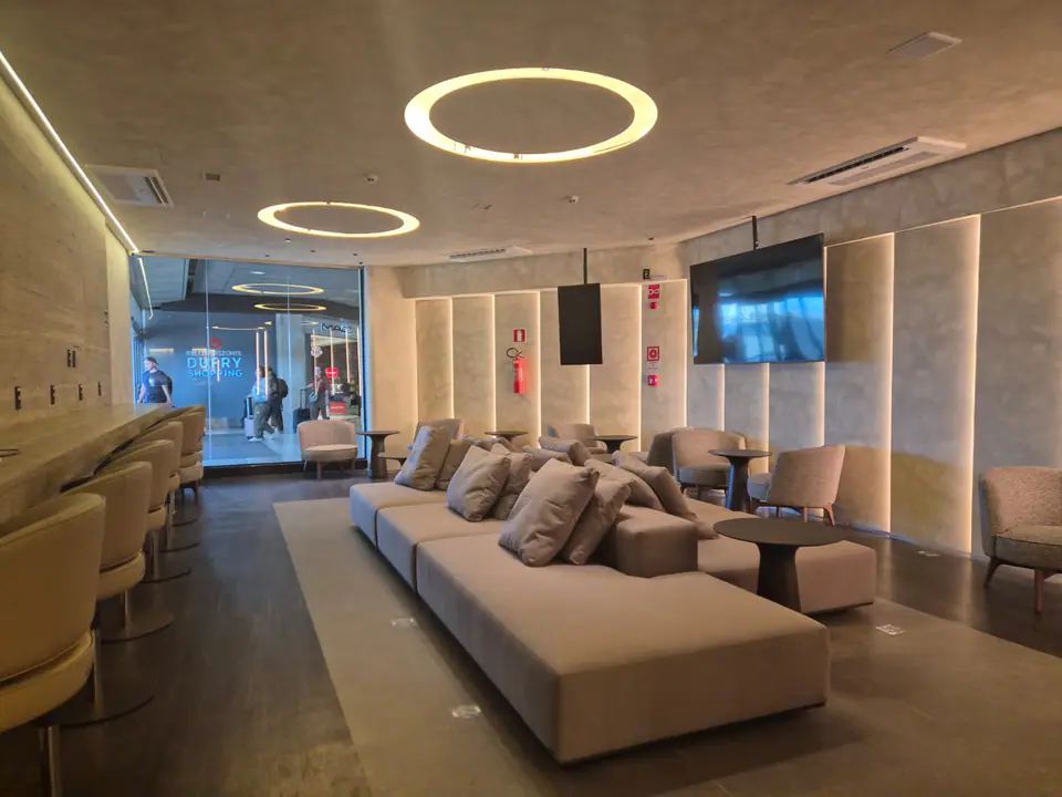 BRT Lounges — 2
