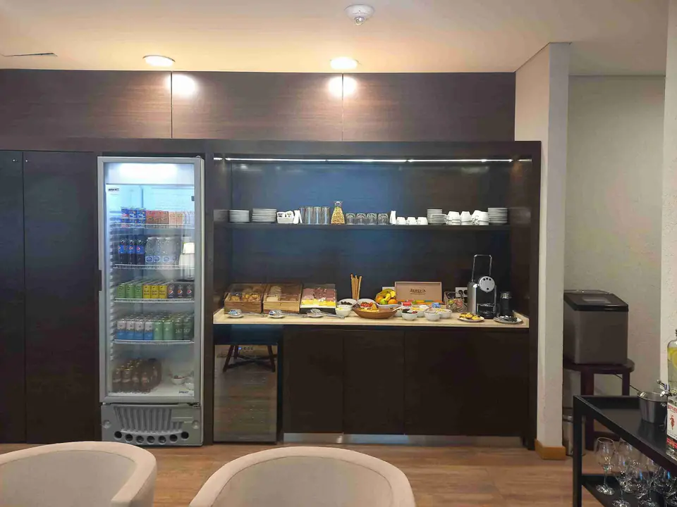 Comodoro by AMAE Lounge — 3