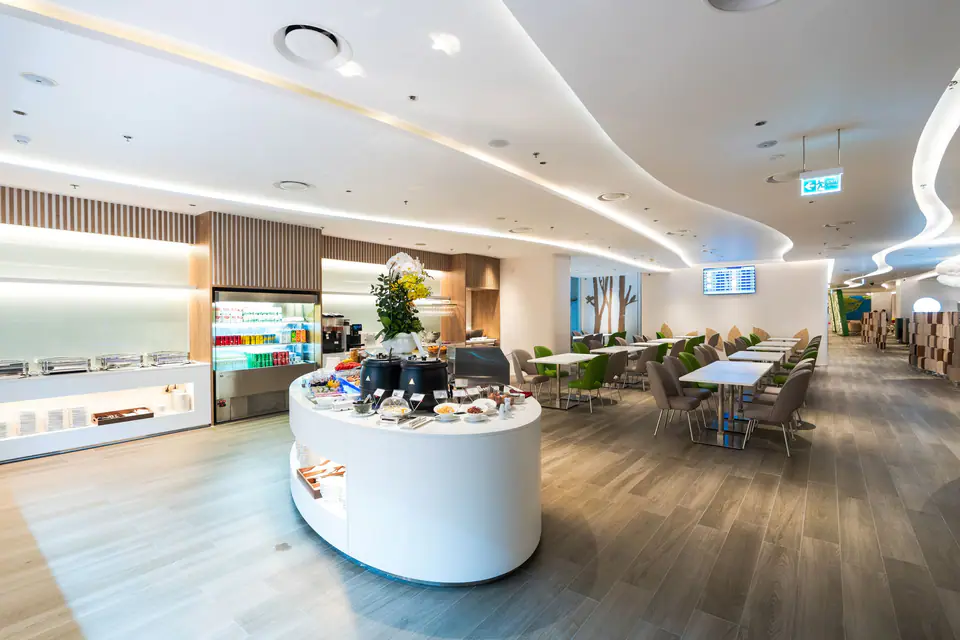 Vanda Lounge — 4