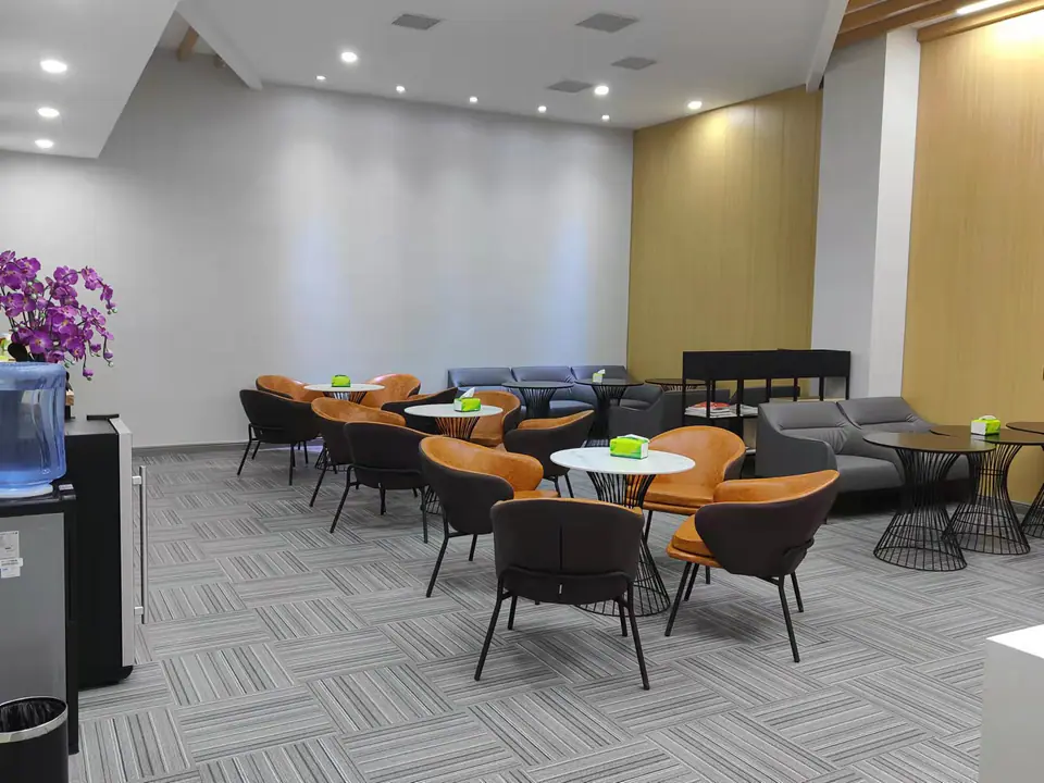 First Class Lounge — 2