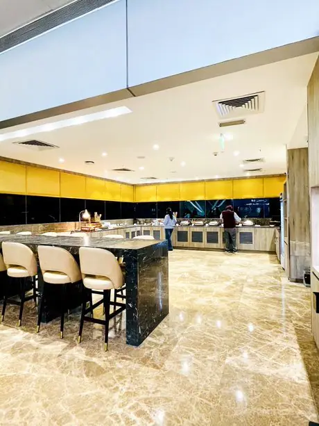 Encalm Lounge — 4