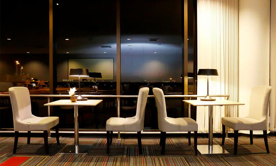 Miracle Lounge No. 1 — 2