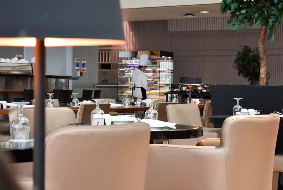 Ahlan Lounge @ Gate C13 — 2