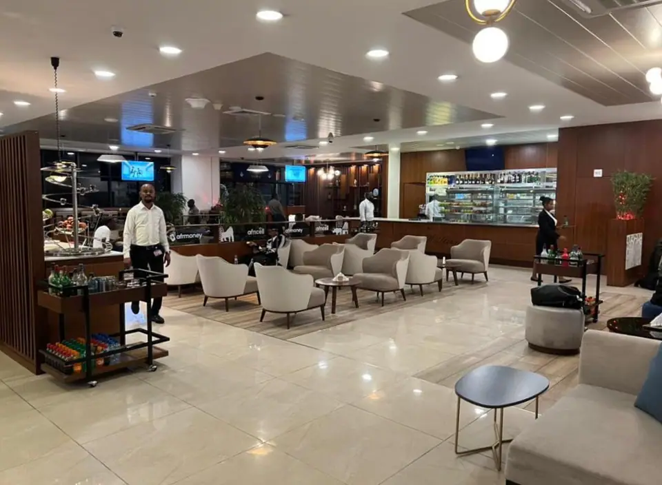N'Djili International Airport