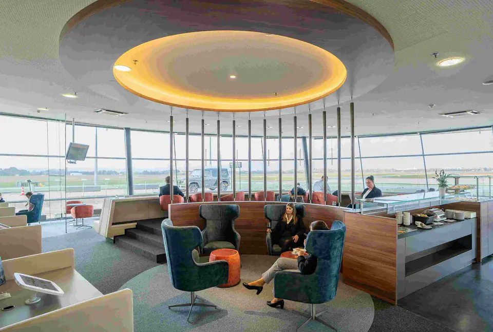 VIP Lounge — 2