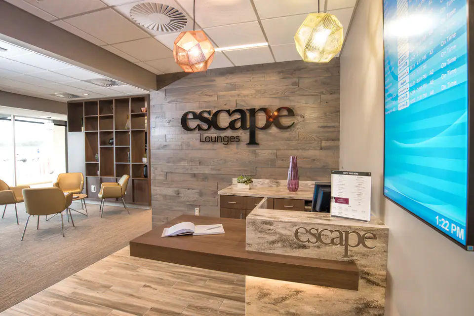 Escape Lounge — 5
