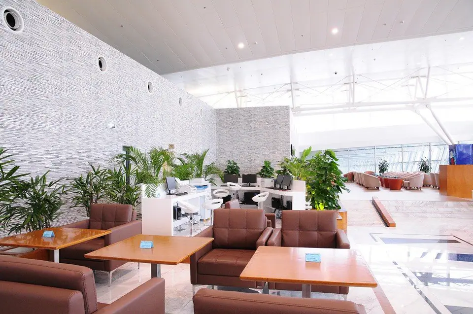 ACV Business Lounge — 2