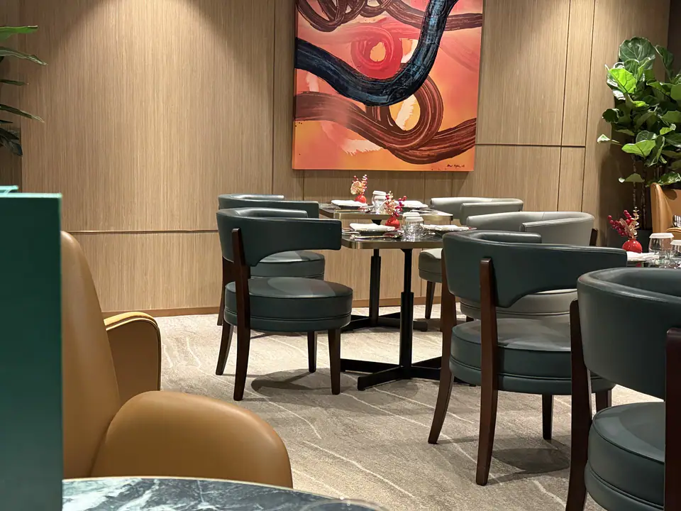 Plaza Premium First, Near Gate 1 - Infinity Room — 4
