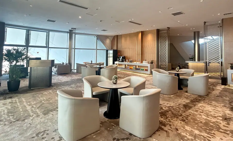 First Class Lounge — 2