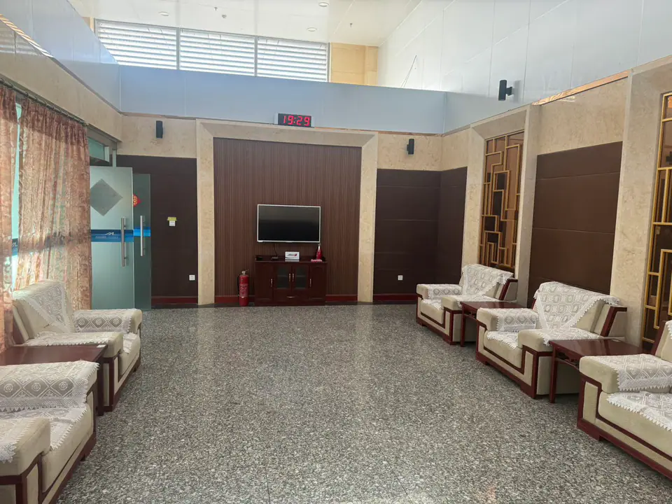 First Class Lounge — 3