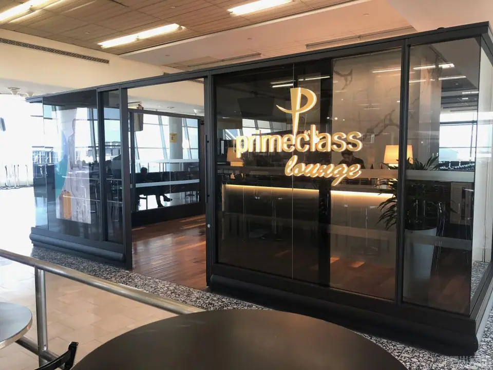 Primeclass Lounge — 2