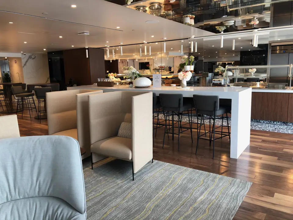 Primeclass Lounge — 3