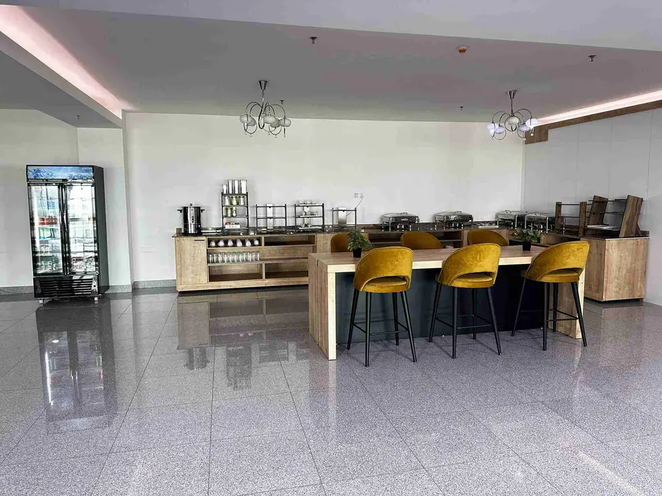 PTS Lounge — 3