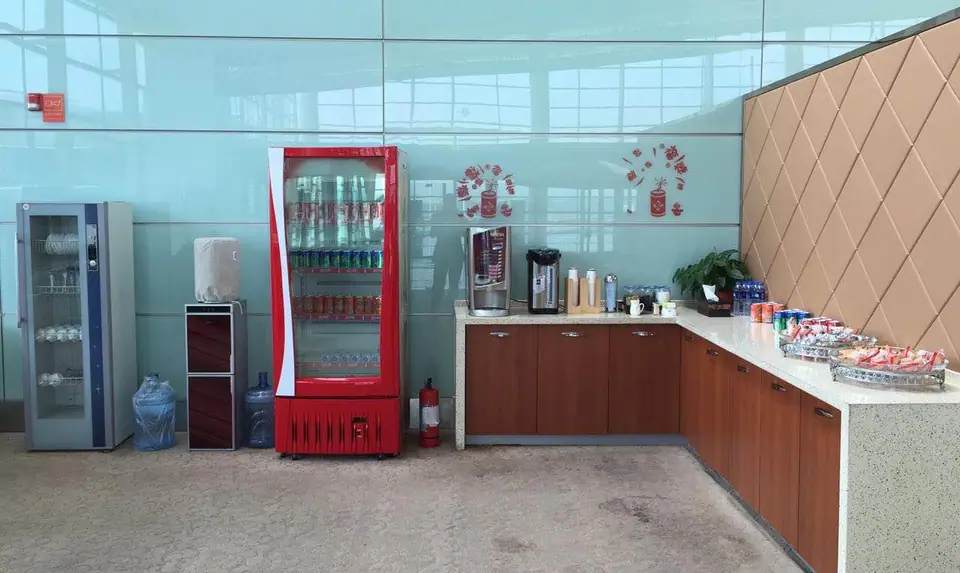 CIP Lounge — 4