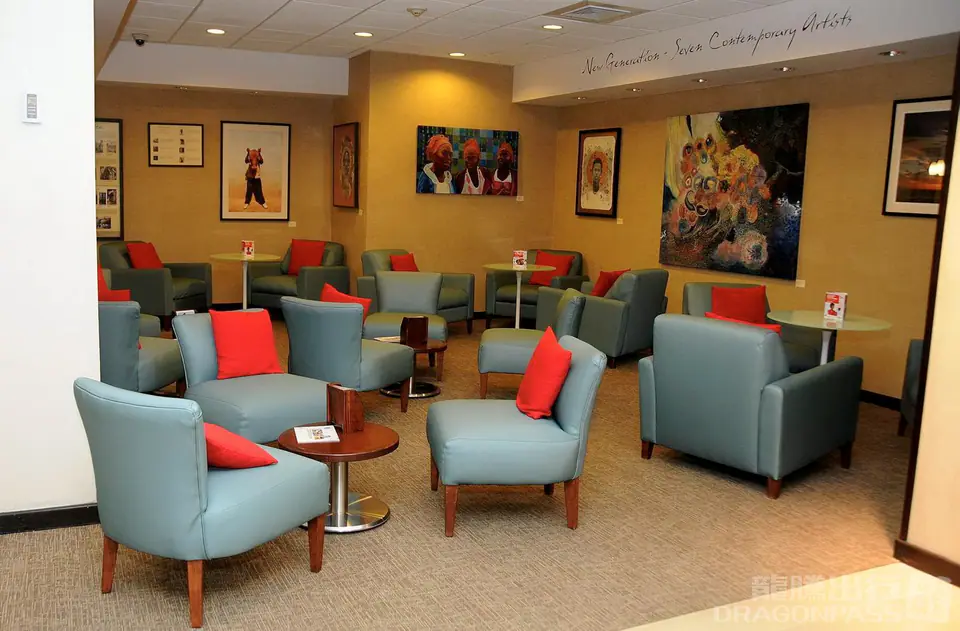 Club Kingston Arrivals Lounge