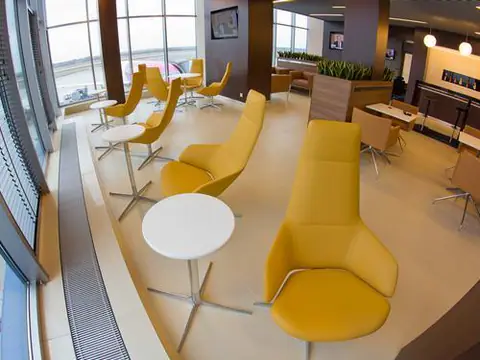 Business Lounge — 5