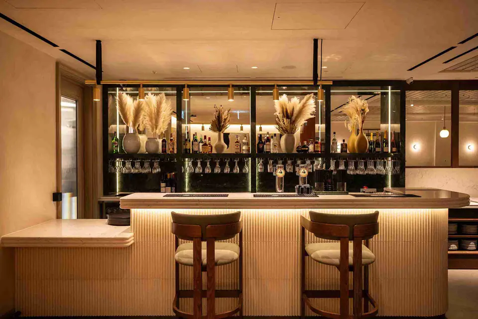 No1 Lounge — 2