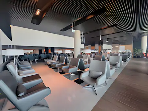 ANA Lounge — 3