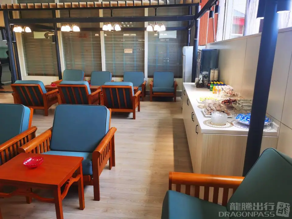 First Class Lounge 2 — 3