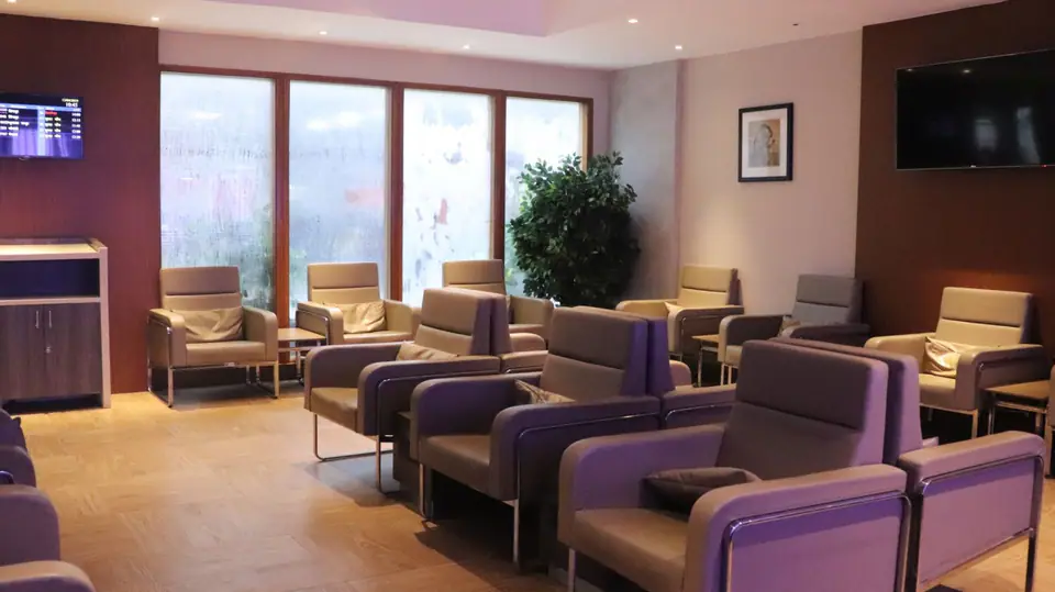Travel Club Lounge A