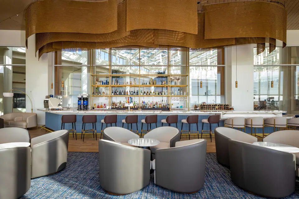 Plaza Premium Lounge — 4
