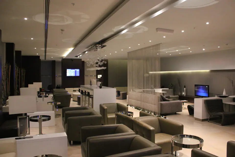 Primeclass Lounge — 2