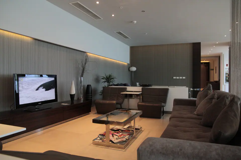Primeclass Lounge — 3