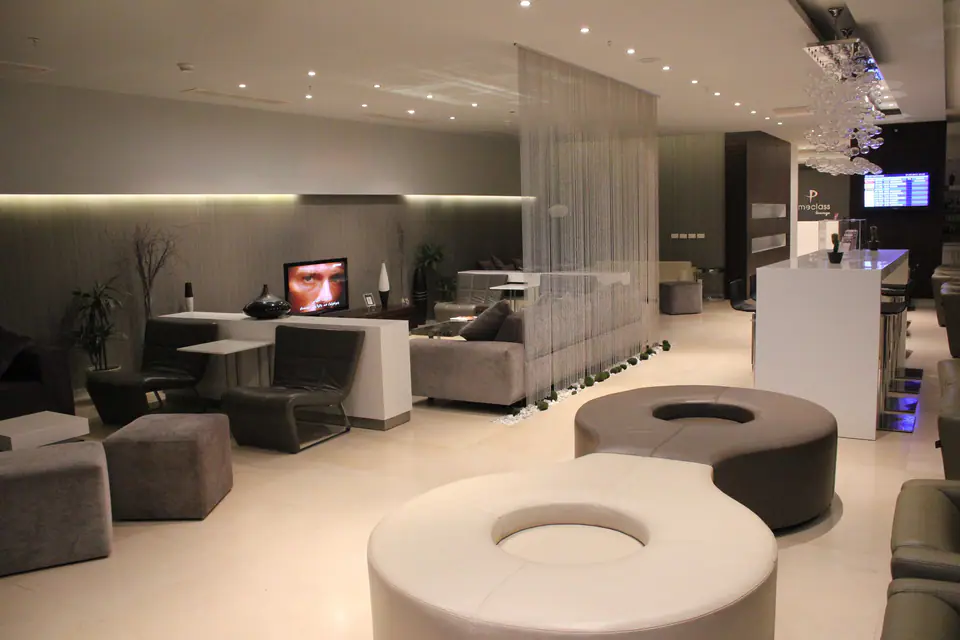 Primeclass Lounge — 4
