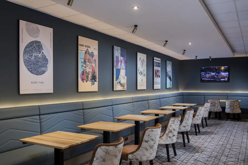 Aspire Lounge — 3