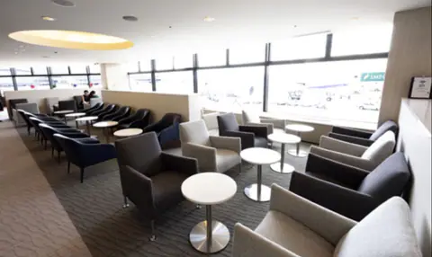 Aspire Lounge — 4