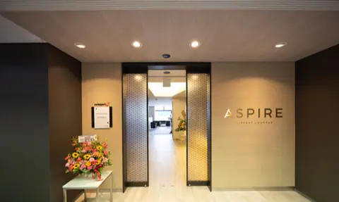 Aspire Lounge — 5