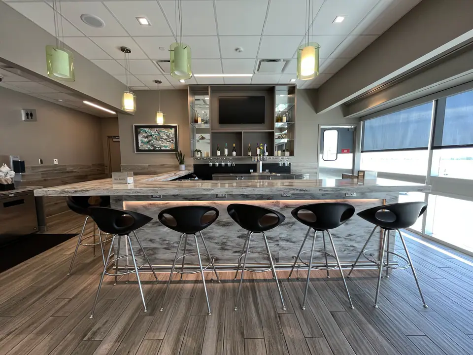 Aspire Lounge — 3