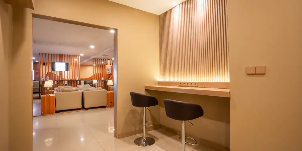 Saphire Lounge — 4